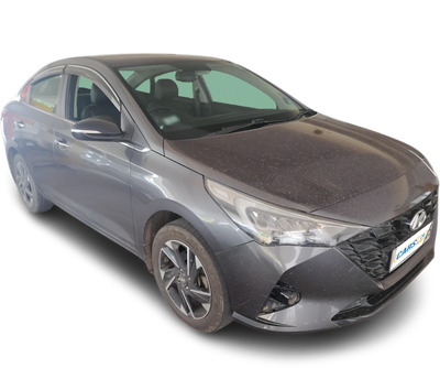 Hyundai Verna-img